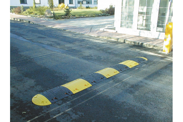Próg zwalniający - element końcowy - żółty ( 30 km/h)